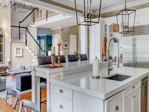 Hamptons Posh Six-Bedroom Rental Home, Private Pool