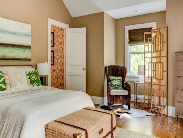 Hamptons Posh Six-Bedroom Rental Home, Private Pool