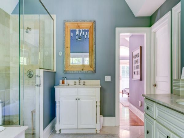 Hamptons Posh Six-Bedroom Rental Home, Private Pool