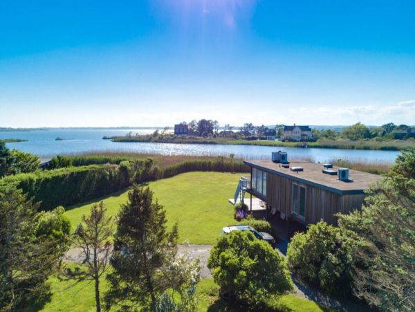 Southampton Four Bedroom Luxury Rental Cottage