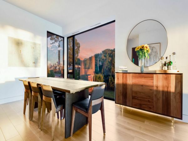 Bay View Four Bedroom Rental Home in The Hamptons