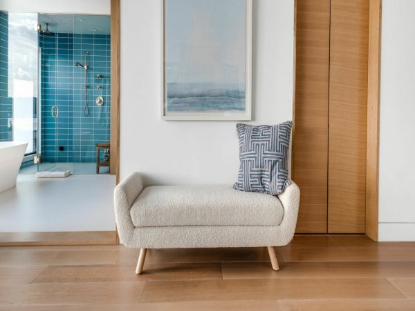 Bay View Four Bedroom Rental Home in The Hamptons