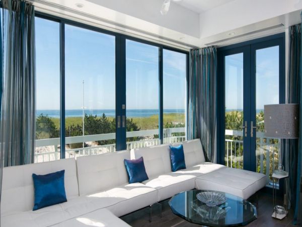Westhampton Lovely Beachfront Two Bedroom Home