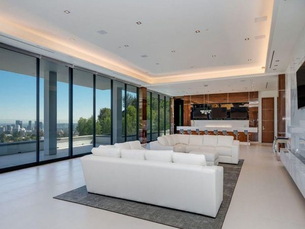 Los Angeles Home 993054