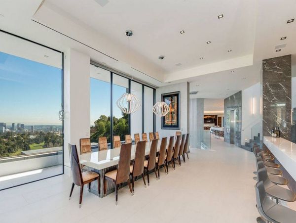 Los Angeles Home 993054