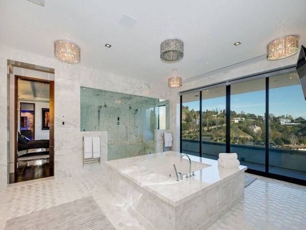 Los Angeles Home 993054