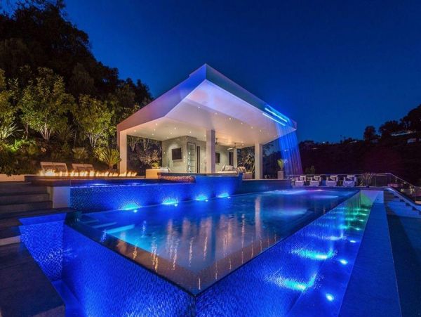 Los Angeles Home 993054