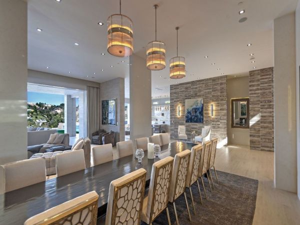 Los Angeles Home 993056