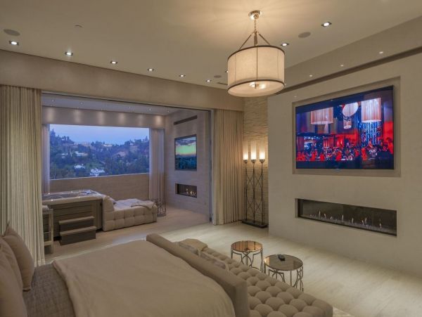 Los Angeles Home 993056