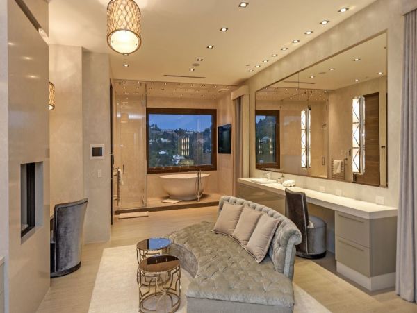 Los Angeles Home 993056