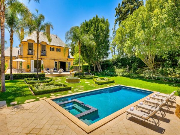 Los Angeles Home 993057