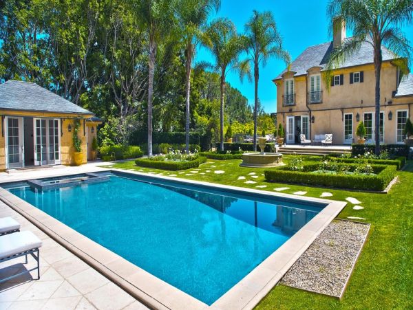 Los Angeles Home 993057