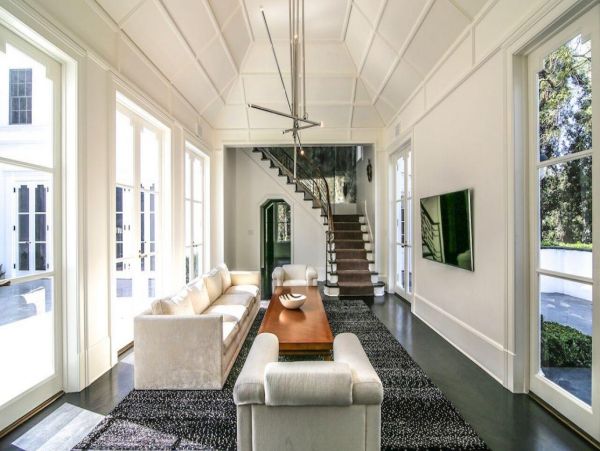 Los Angeles Home 993058
