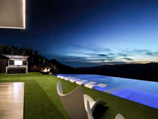 Los Angeles Home 993059