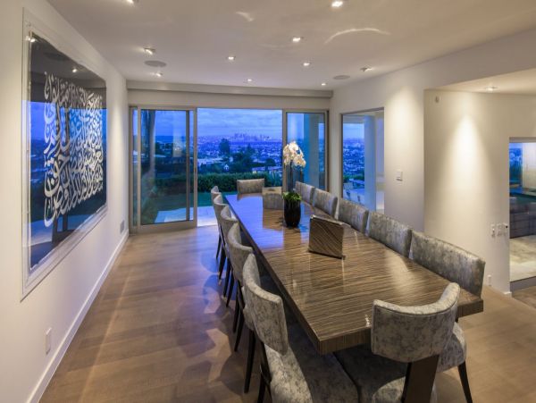 Los Angeles Home 993060