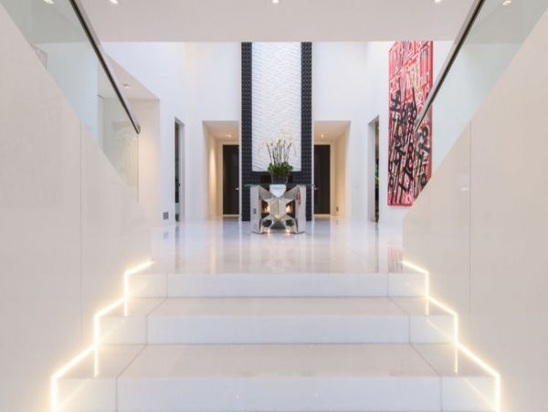 Los Angeles Home 993060