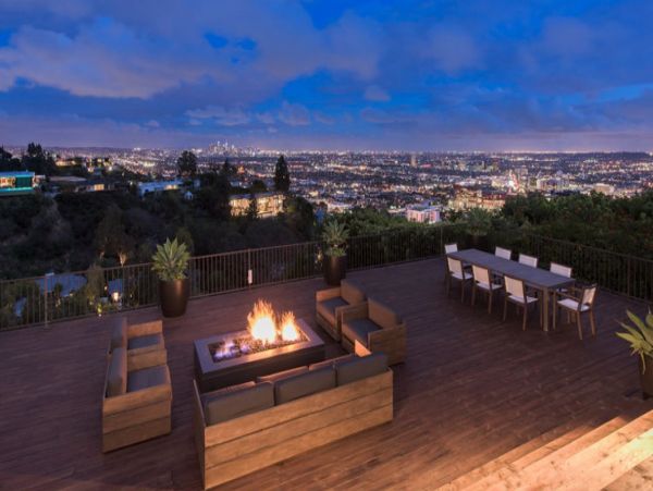 Los Angeles Home 993060