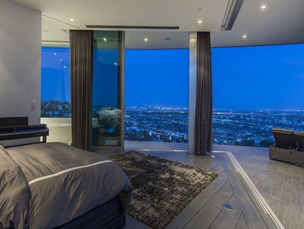 Los Angeles Home 993061