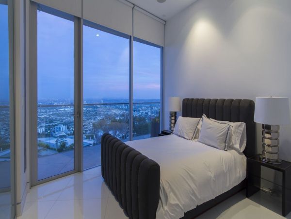 Los Angeles Home 993061