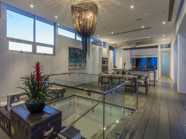 Los Angeles Home 993061