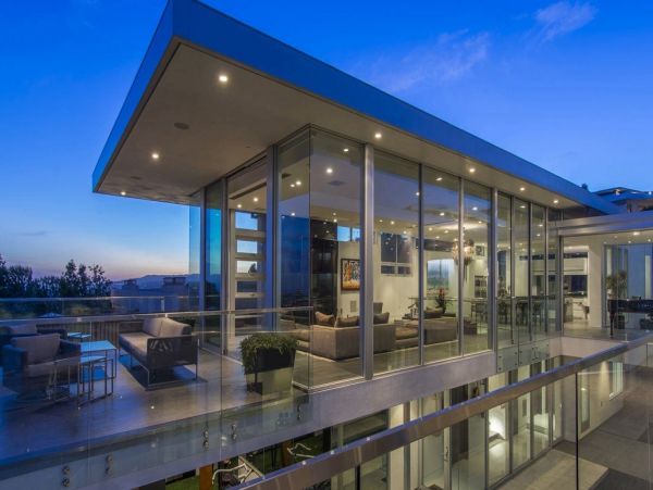Los Angeles Home 993061