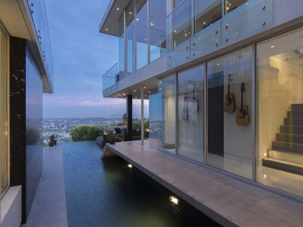 Los Angeles Home 993061