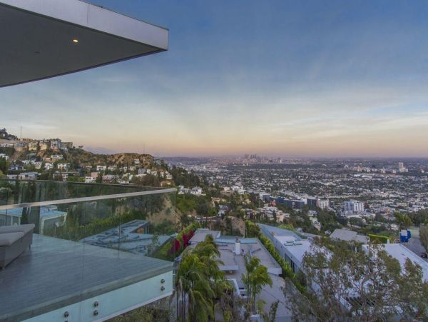 Los Angeles Home 993061