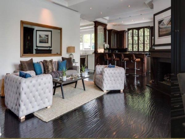 Los Angeles Home 993062
