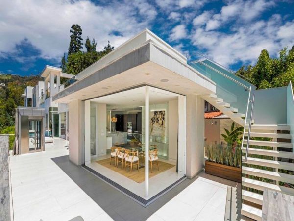 Los Angeles Home 993063