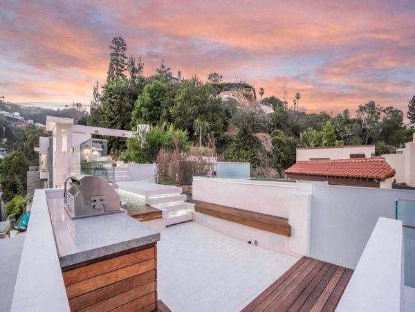 Los Angeles Home 993063