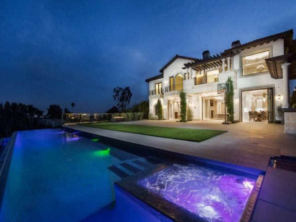Los Angeles Home 993064