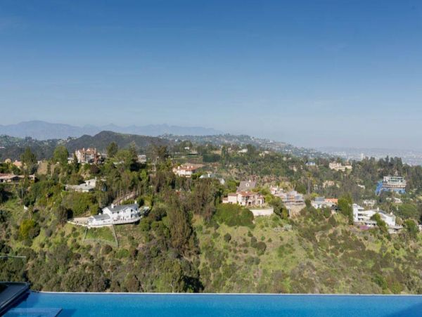 Los Angeles Home 993064