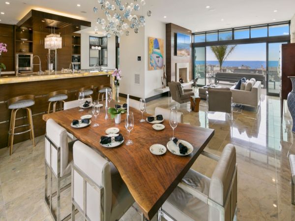 Los Angeles Home 993065