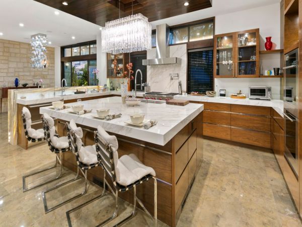 Los Angeles Home 993065
