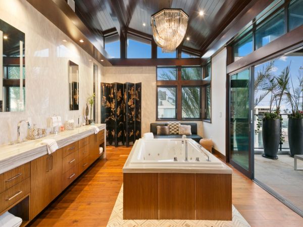 Los Angeles Home 993065