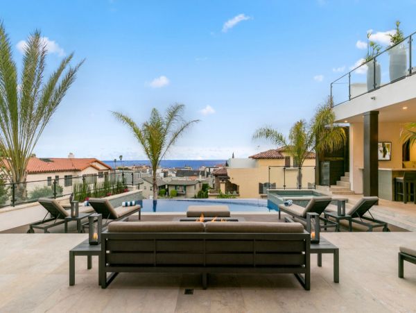 Los Angeles Home 993065