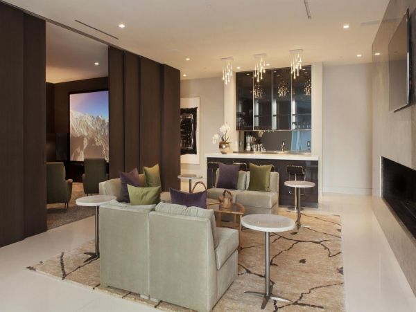 Los Angeles Home 993066