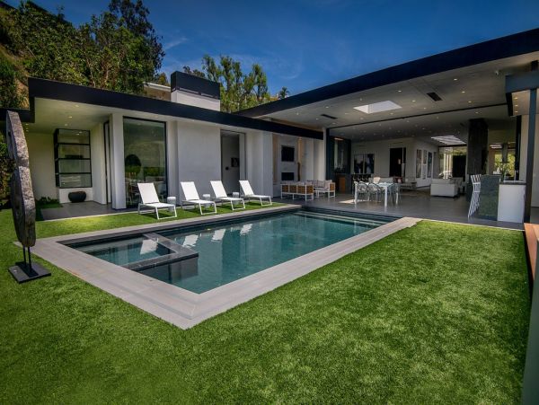 Los Angeles Home 993067