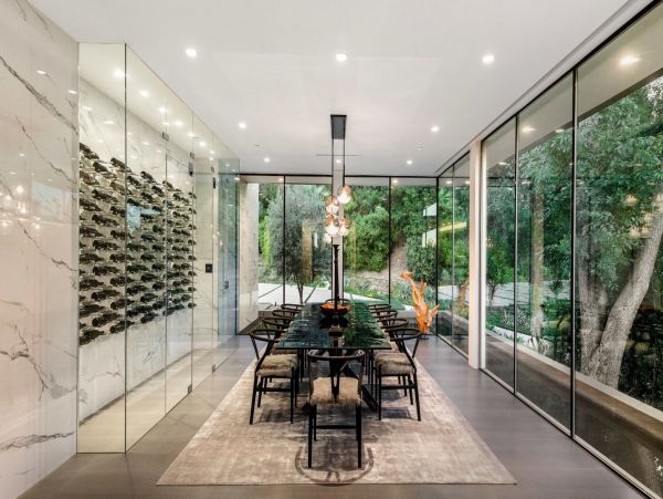Los Angeles Home 993067
