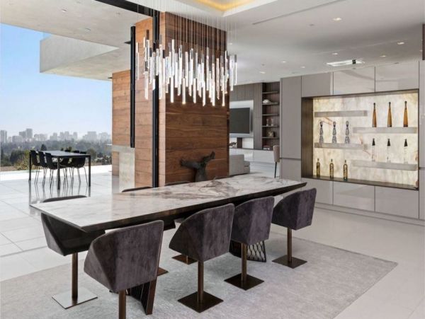 Los Angeles Home 993069
