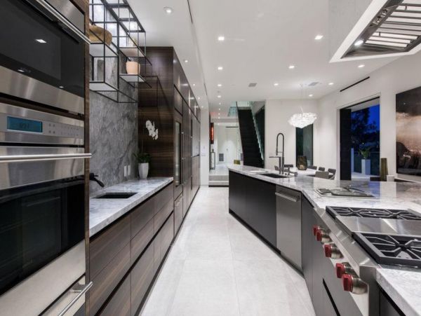 Los Angeles Home 993070