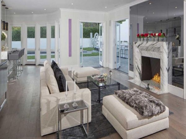 Los Angeles Home 993071