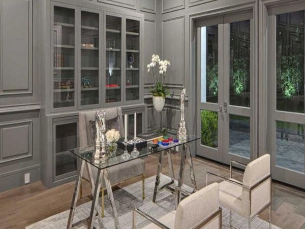 Los Angeles Home 993071