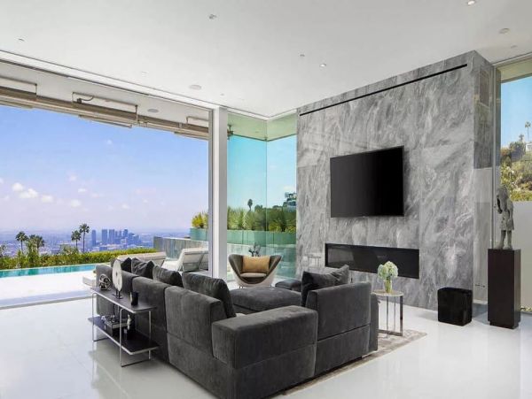 Los Angeles Home 993073