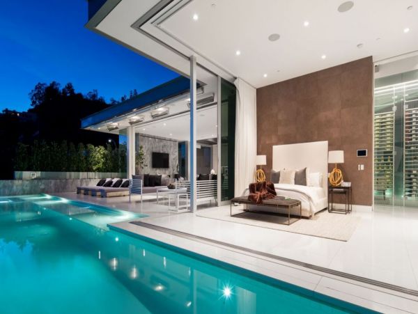 Los Angeles Home 993073