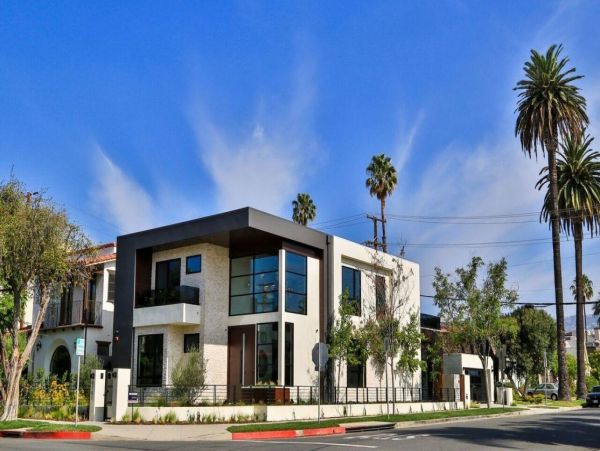Los Angeles Home 993074