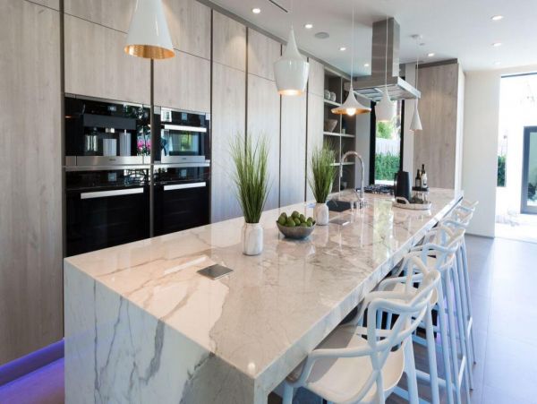 Los Angeles Home 993074