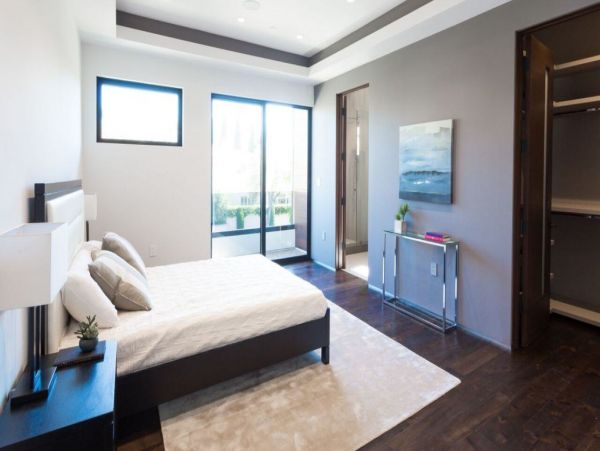 Los Angeles Home 993074