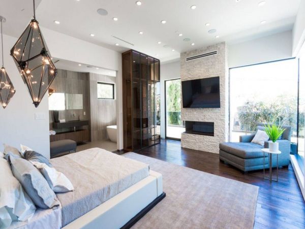 Los Angeles Home 993074