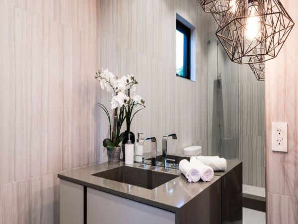 Los Angeles Home 993074